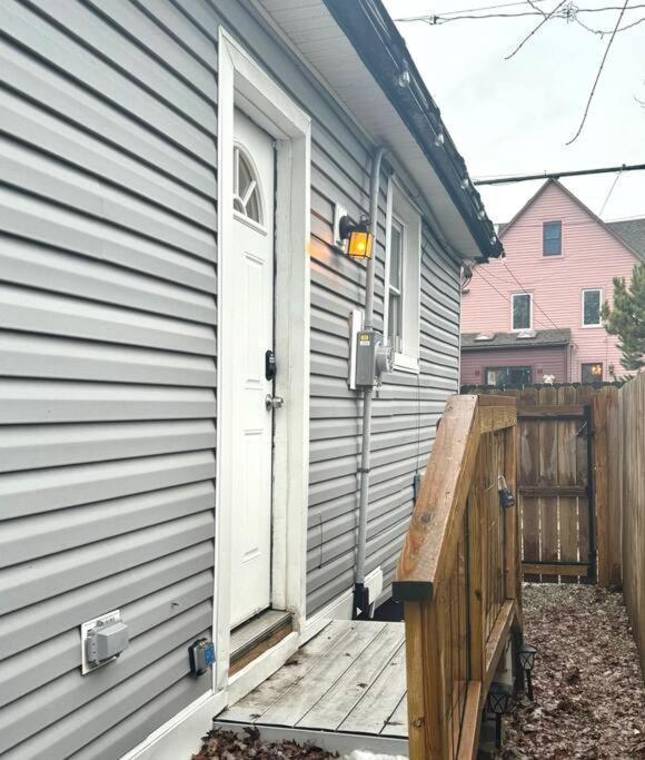 Little House On 47Th Apartment Cleveland Luaran gambar