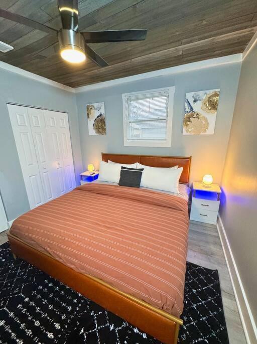 Little House On 47Th Apartment Cleveland Luaran gambar