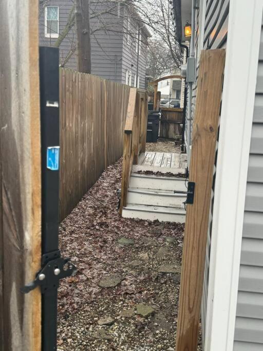 Little House On 47Th Apartment Cleveland Luaran gambar